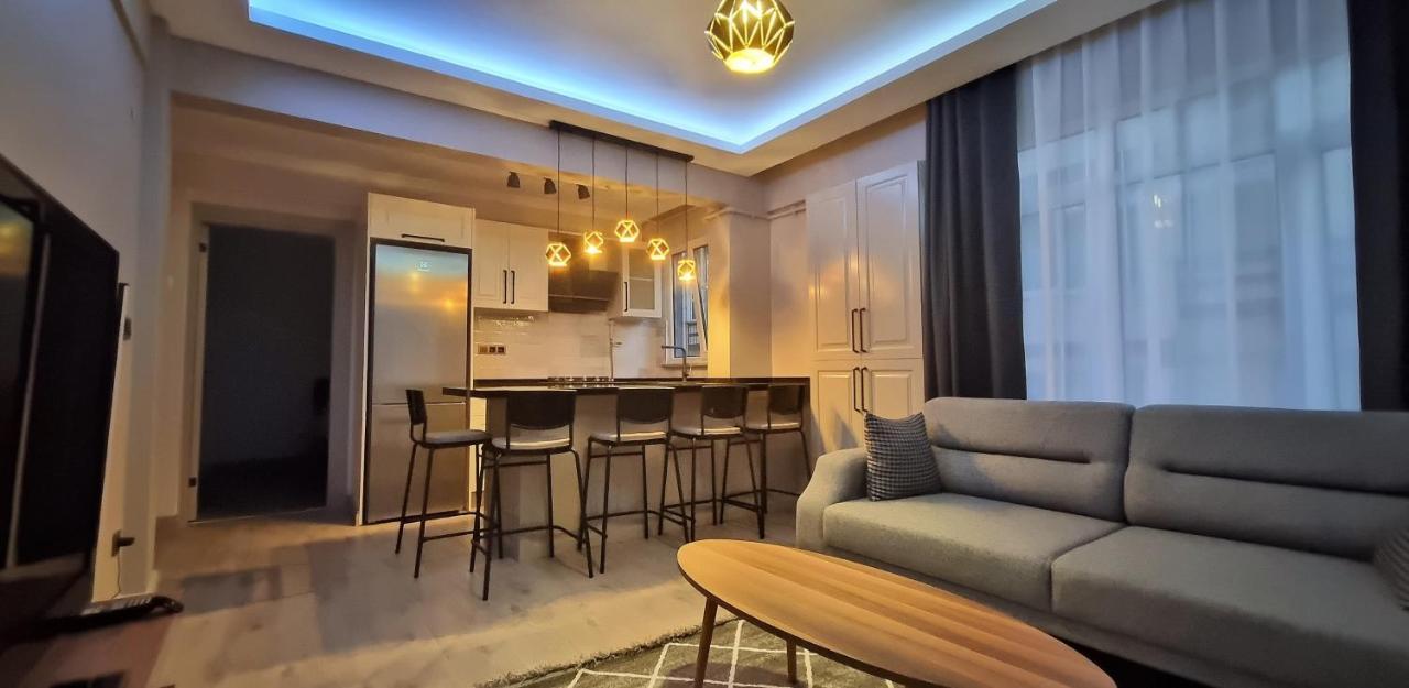 Tam Merkezde Yepyeni Bir Daire Istambul Exterior foto