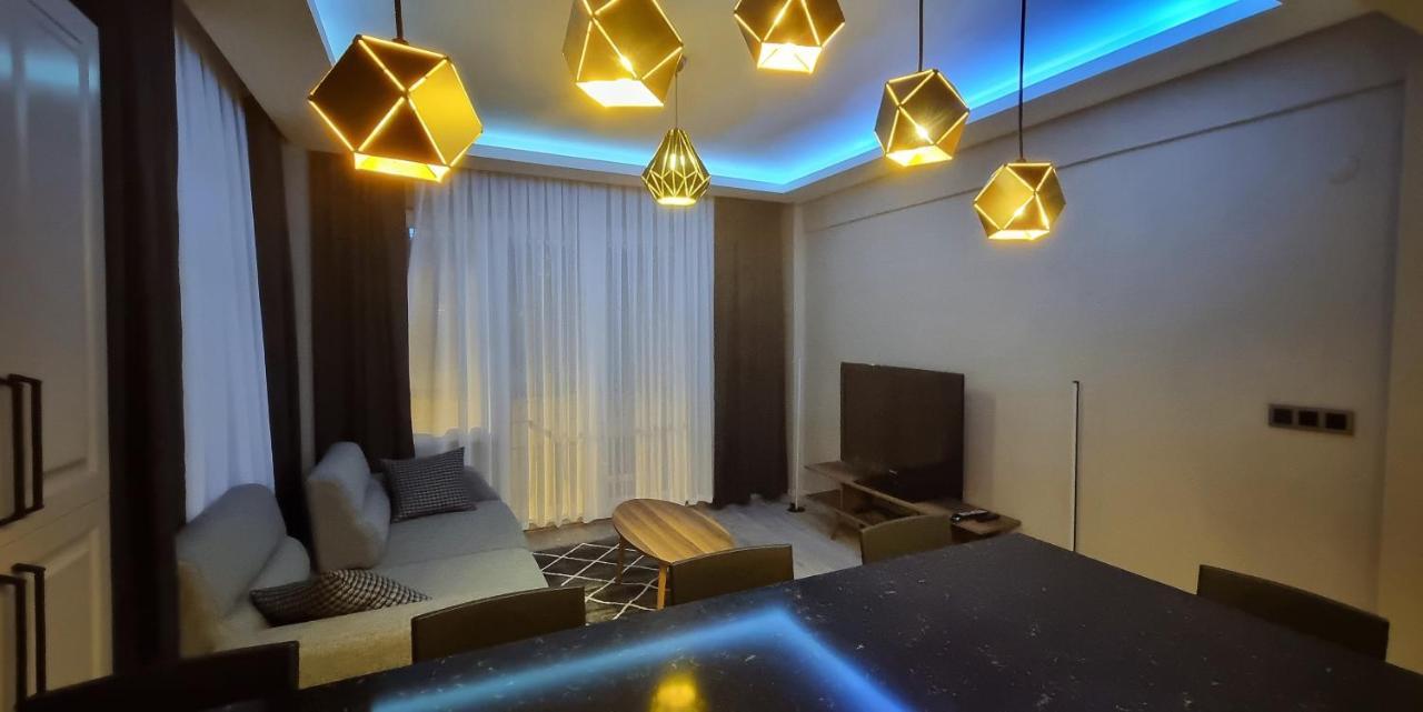Tam Merkezde Yepyeni Bir Daire Istambul Exterior foto