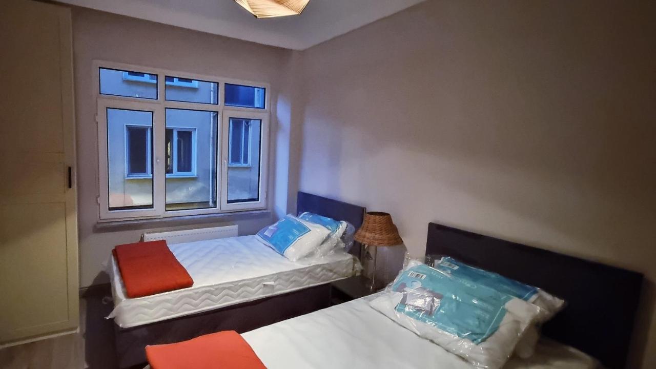 Tam Merkezde Yepyeni Bir Daire Istambul Exterior foto